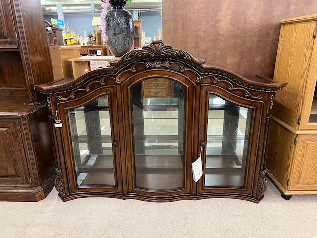 Lighted Hutch Top with Mirror Back NEW! Lighted Hutch Top with Mirror Back NEW!