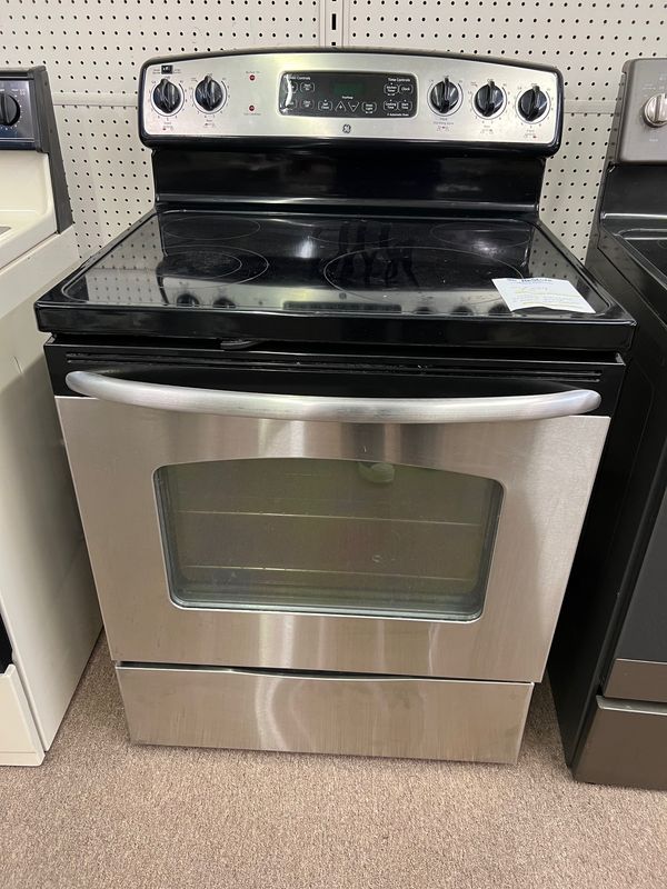 GE Stainless/5 burner glass cooktop electric range