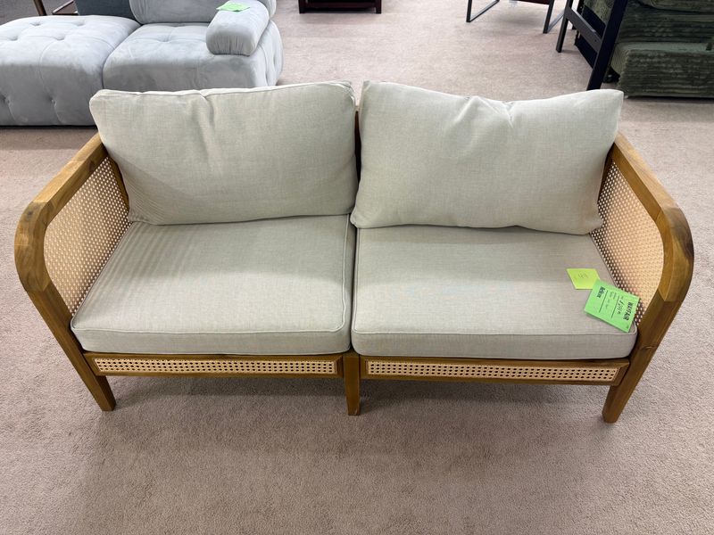 Rattan love seat