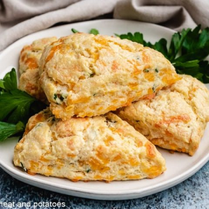 Apple Cinnamon Scones