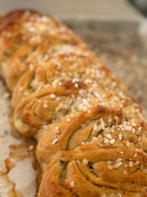 Vanilla Pulla( Finnish cardamom bread)
