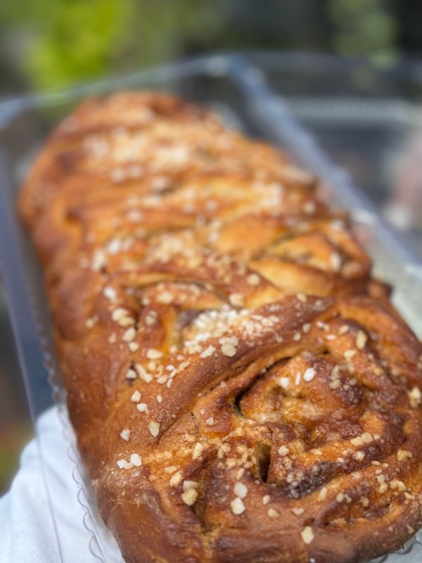 Apple Cinnamon  Pulla( Finnish cardamom bread)