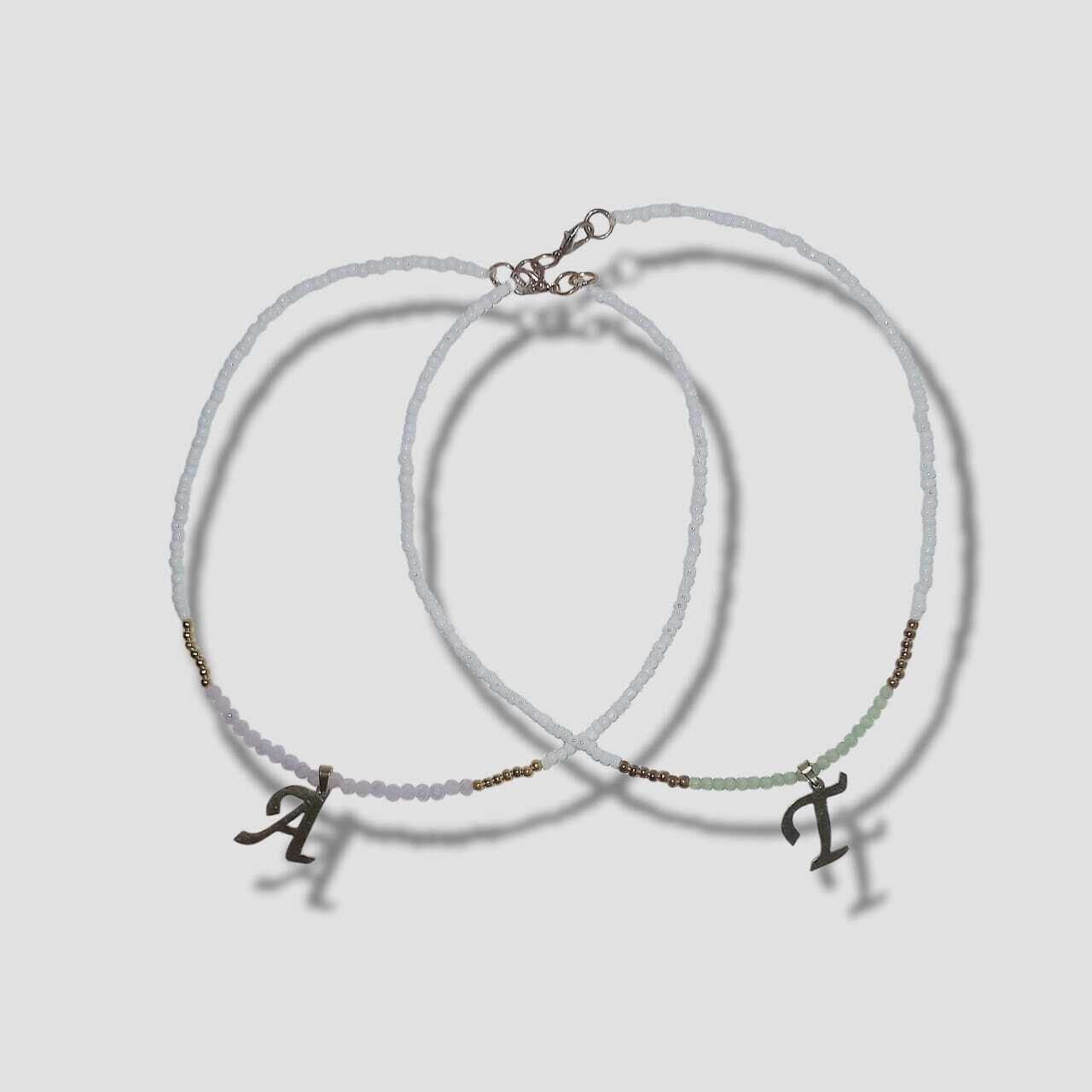 Collares