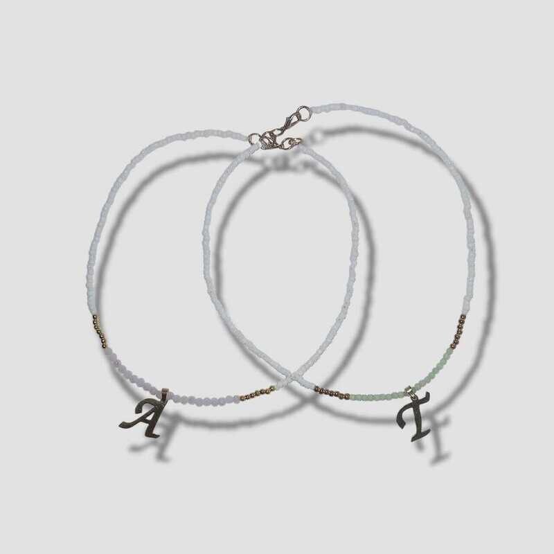 Collares
