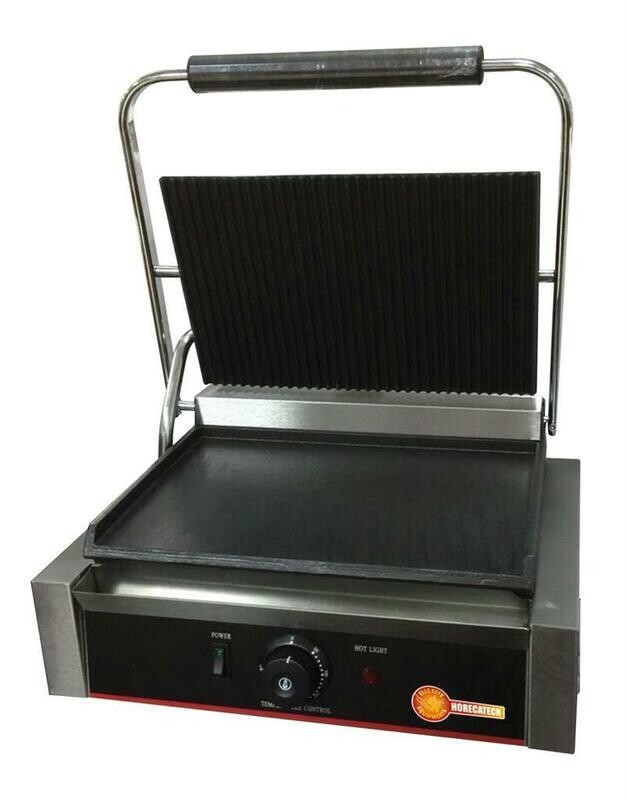 Piastra Panini Media Liscia/Rigata 46x37 cm RS572 Horecatech Piastra Panini Media Liscia/Rigata 46x37 cm RS572 Horecatech