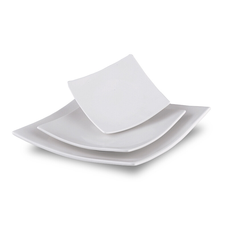 Yegam - Piatto quadrato curvo 18 cm Yegam - Piatto quadrato curvo 18 cm
