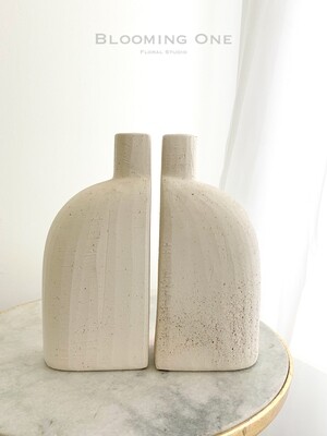 Twins Nordic White Porcelain Vase (Height 9.06")