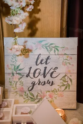 Let Love Grow (00199010LLG)
