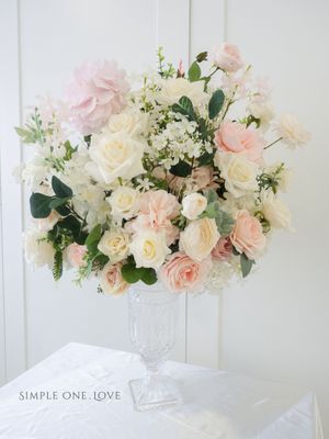 White Pink Flower Arrangement (00199150WP)