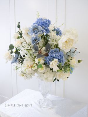 White Blue Flower Arrangement (00199150WB)