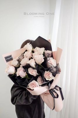 Rose Me