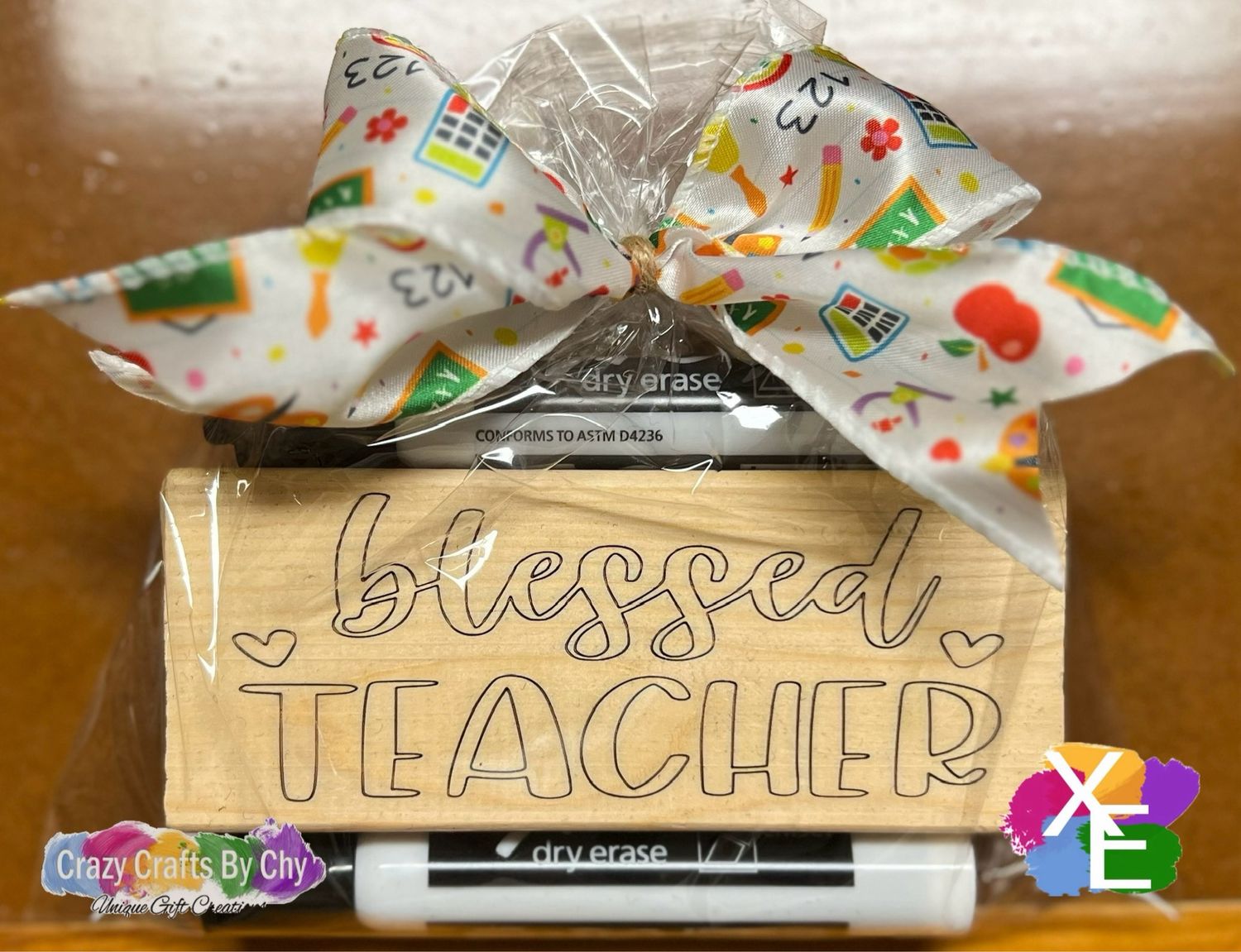 Back To School Teacher Eraser W/2 expo Markers