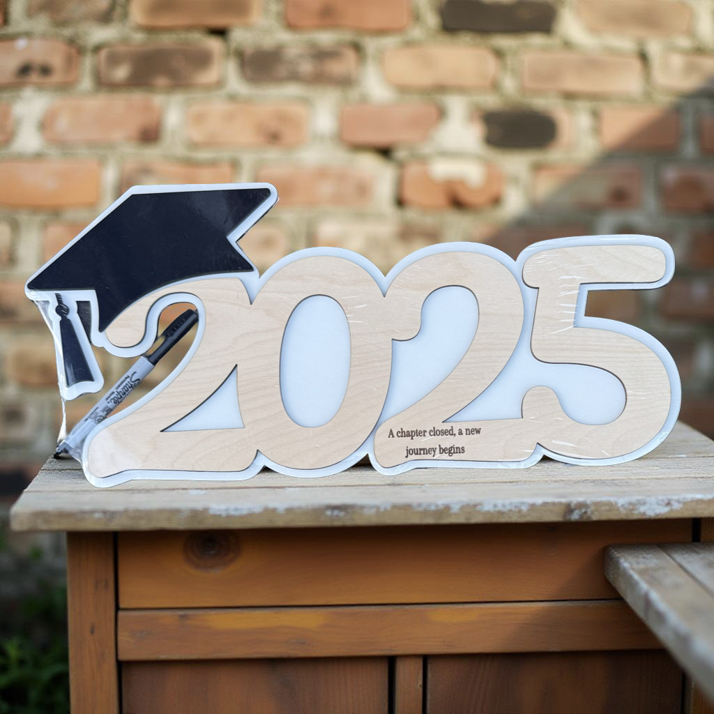 GRAD or 2025 Keepsake Sign