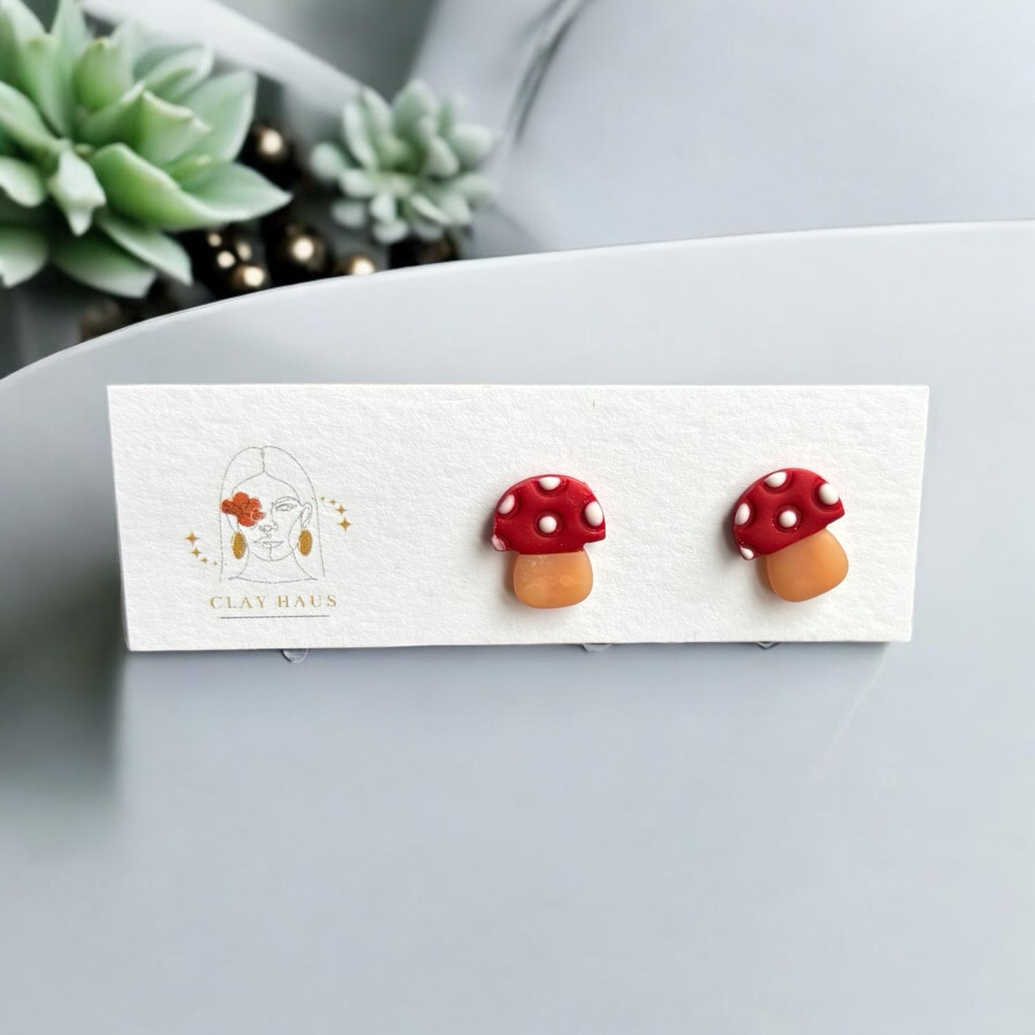 Mini Mushroom Stud