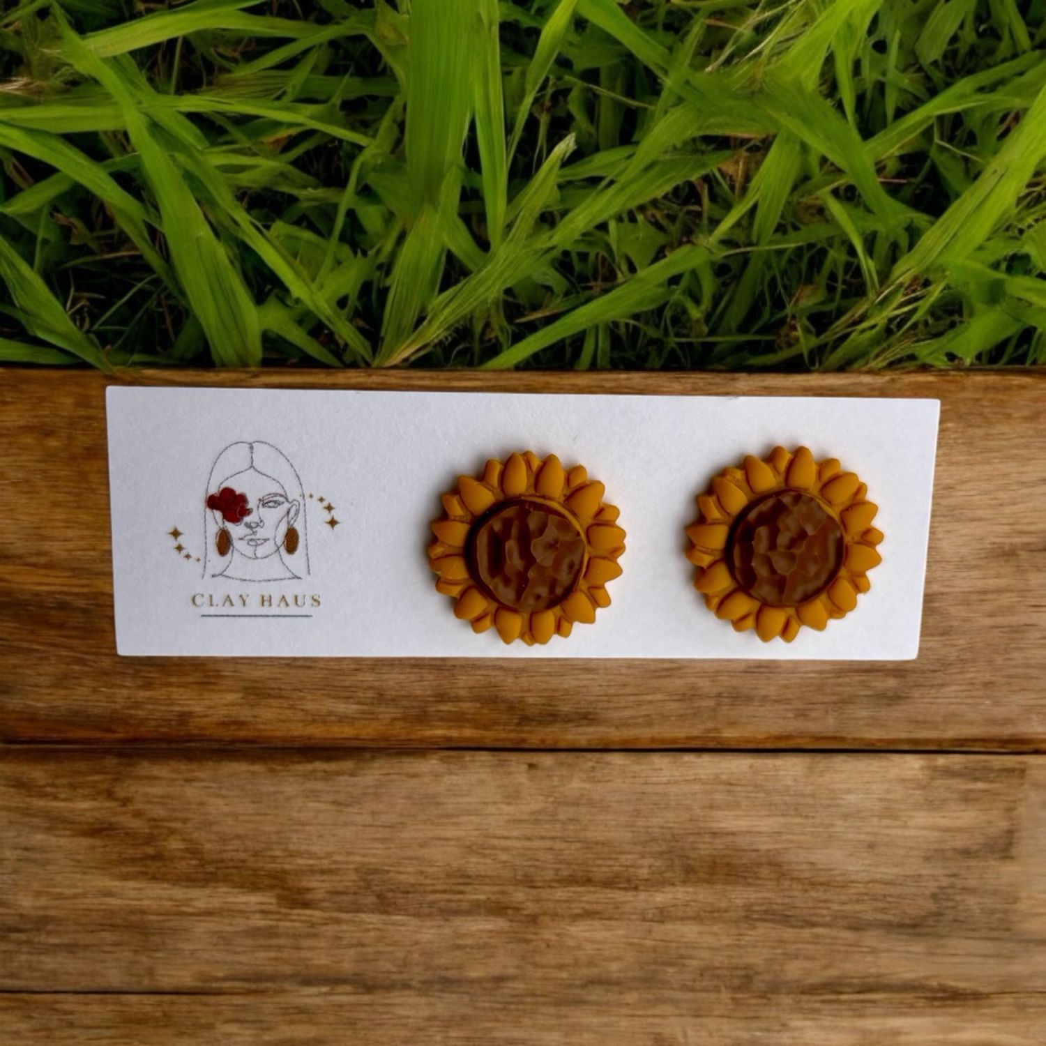 Sunflower Stud