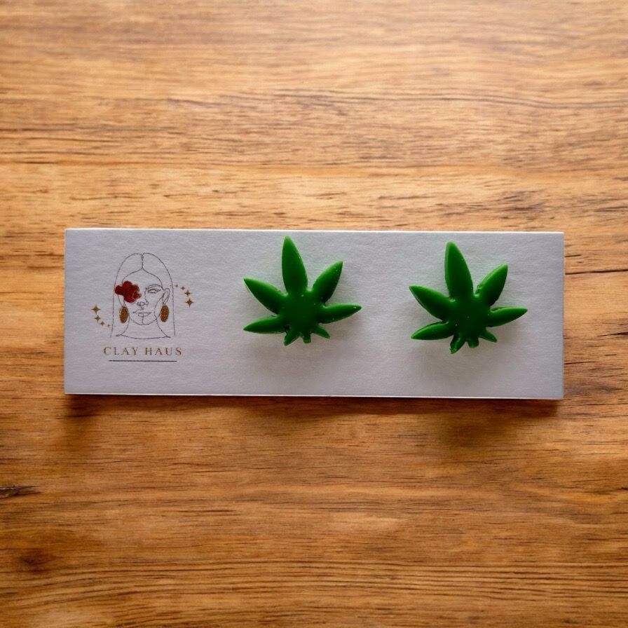 Leaf Studs