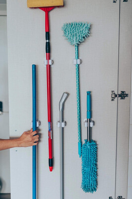 Clips de escobas Clips de escobas