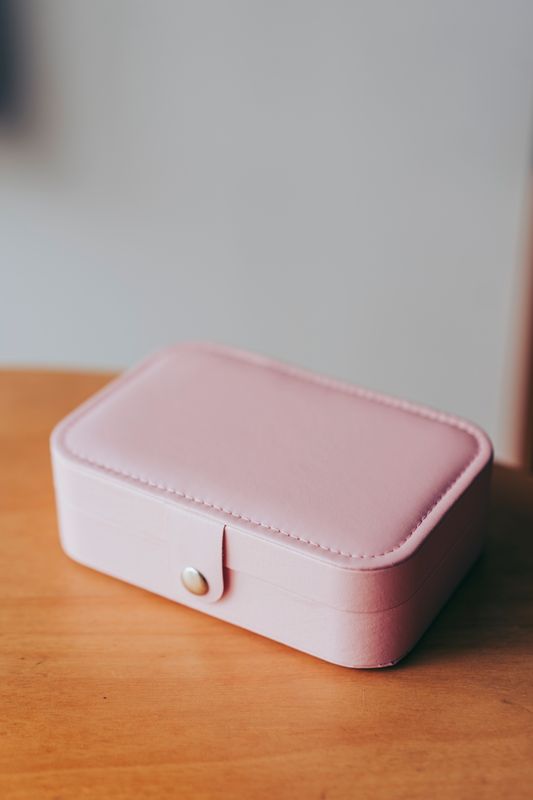 Joyero rosado rectangular