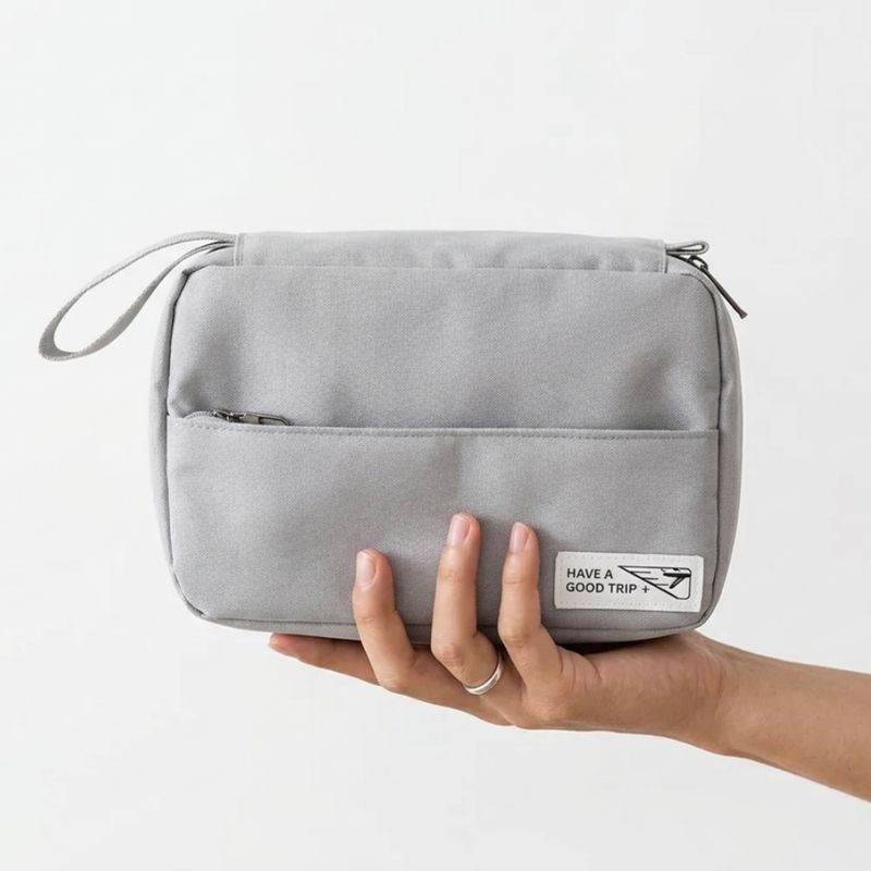 Cosmetiquera de viaje con colgador