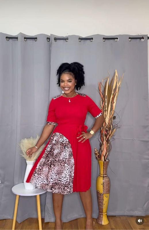 Cheetah &amp; Lady (Red)