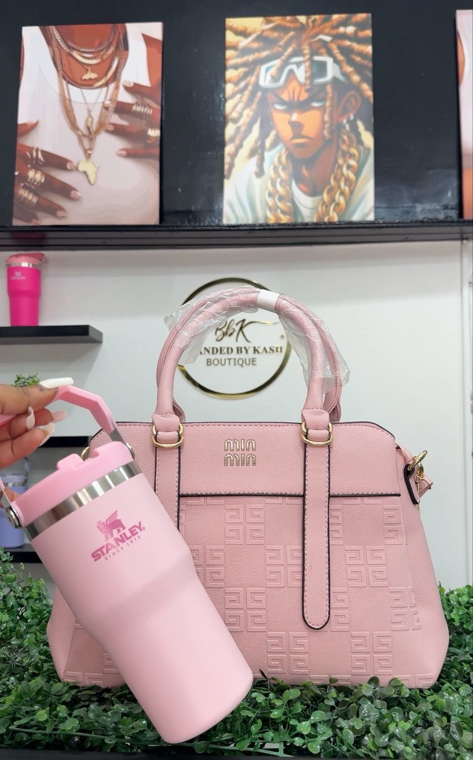 Pink Teachers day Deal