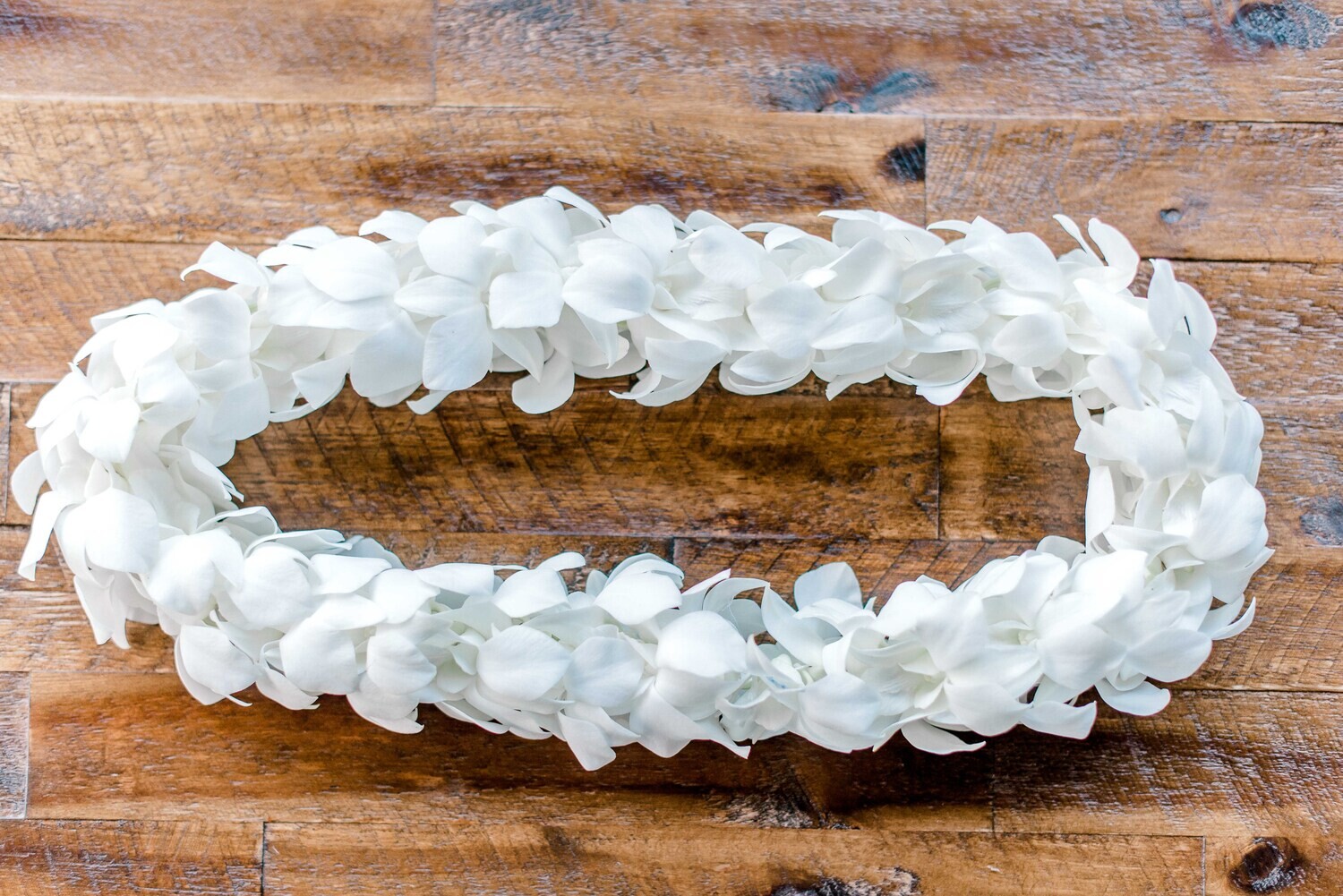 White Dendrobium Orchid Lei