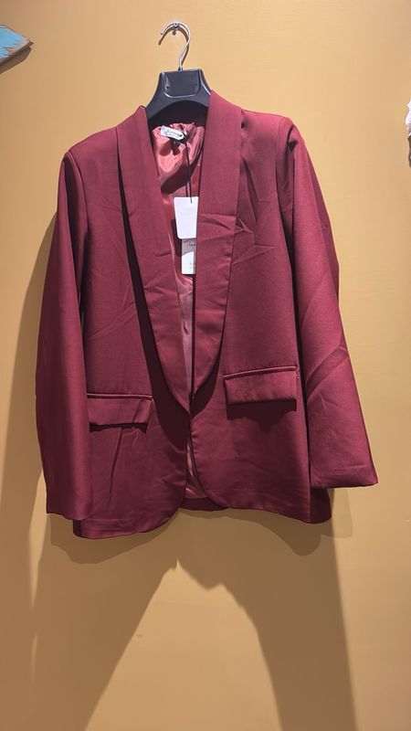 Bow blazer burgundy