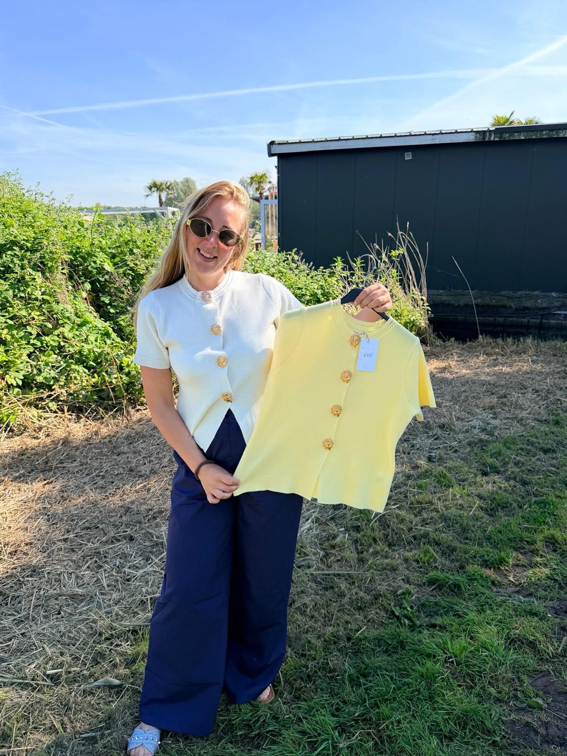 Golden flower shirt