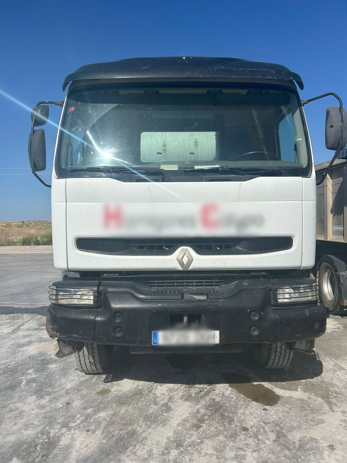 HORMIGONERA RENAULT  370 8X4