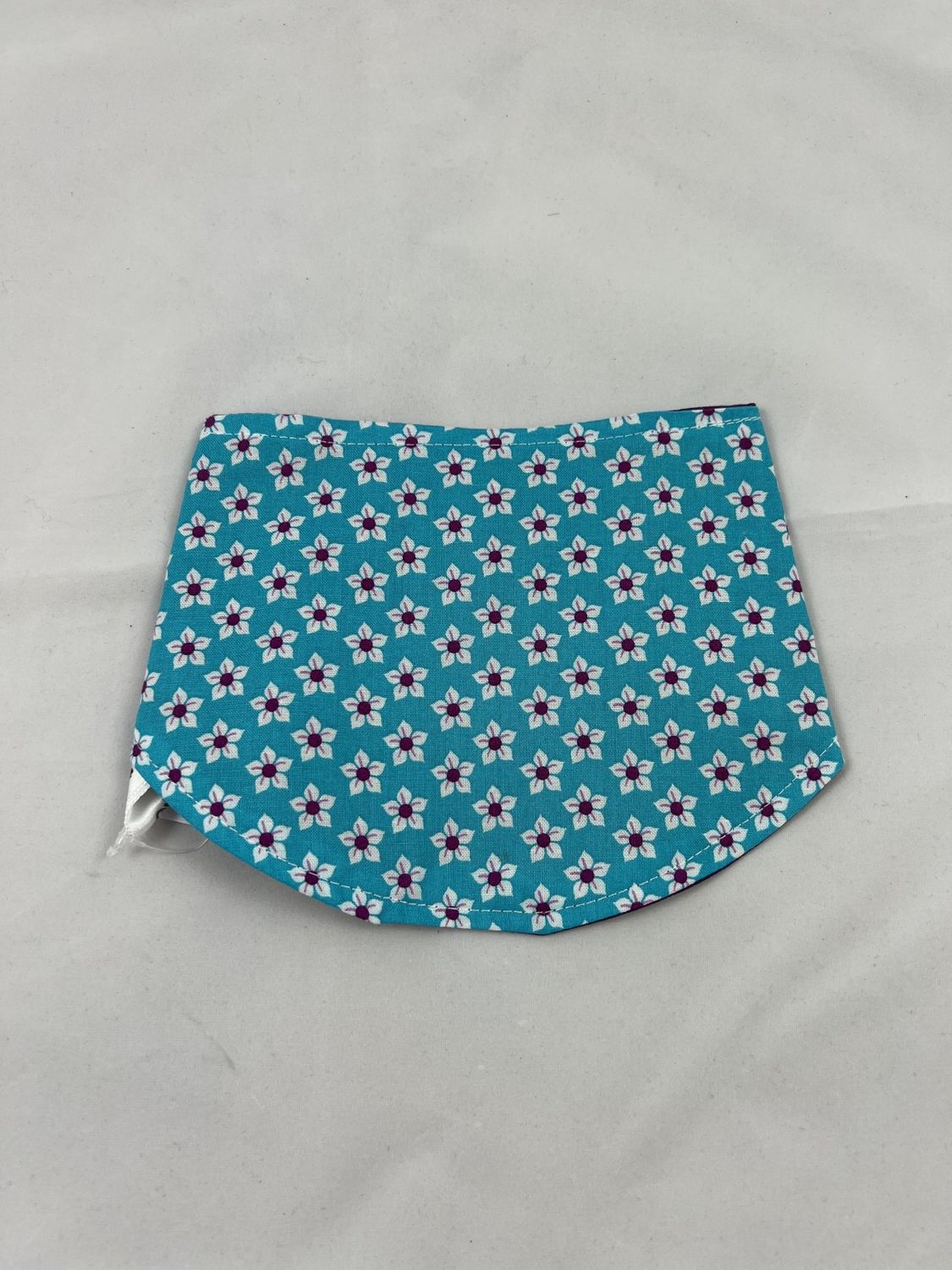 Halstuch türkis mit Blumen gr. S