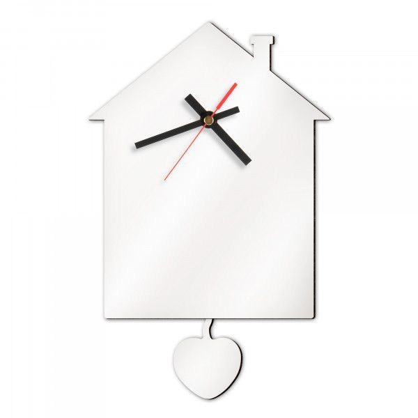 Wanduhr mit Pendel