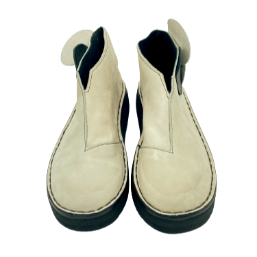 Minimalist Asymmetrical Leather Shoes
