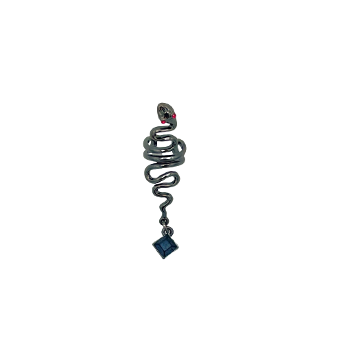 Serpent Noir Ear Cuff