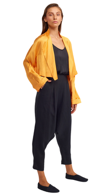 Drop Crotch Pants – Relaxed Avant-Garde Silhouette Drop Crotch Pants – Relaxed Avant-Garde Silhouette