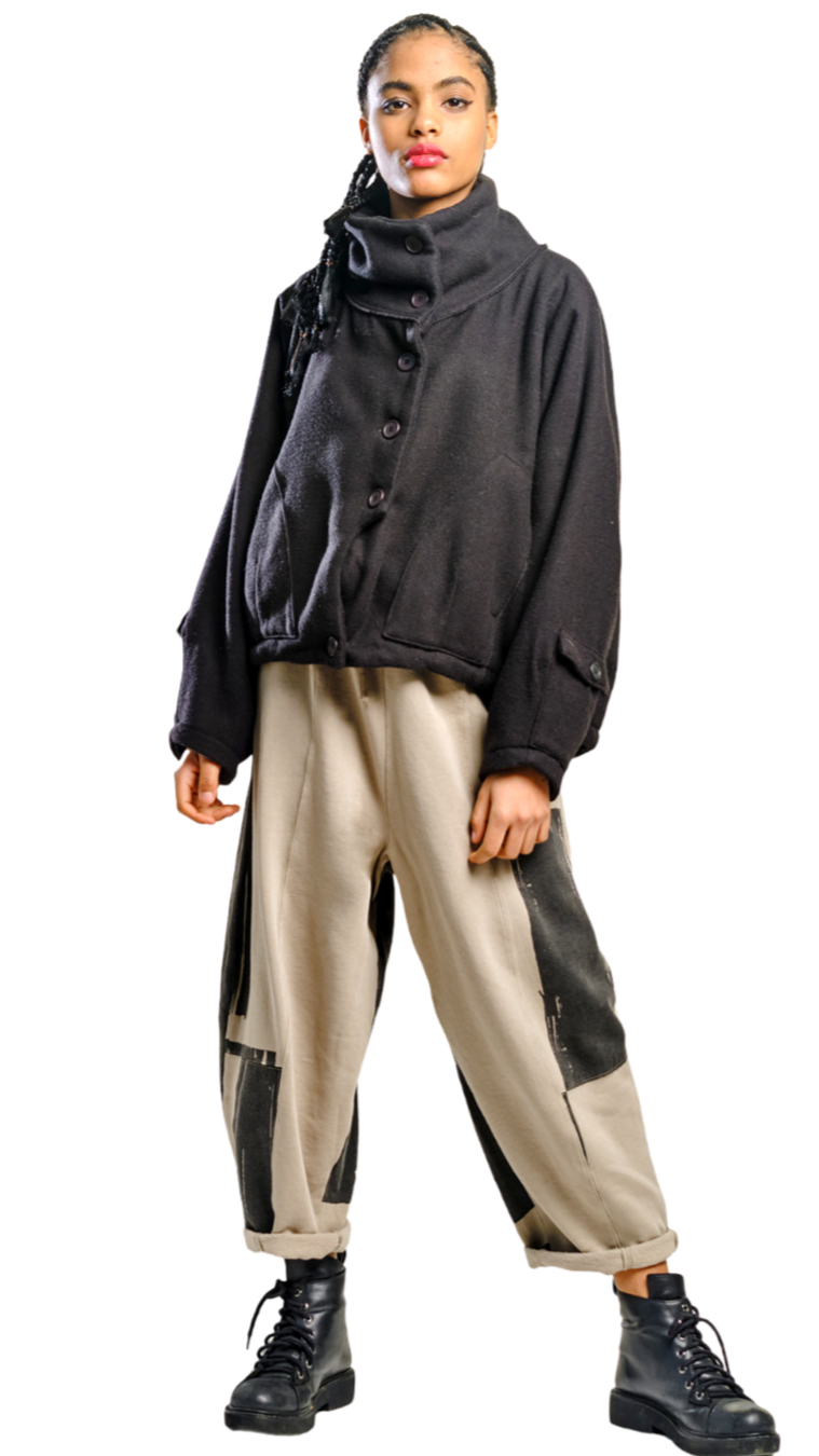 High Collar Button Jacket – Sleek Modern Outerwear