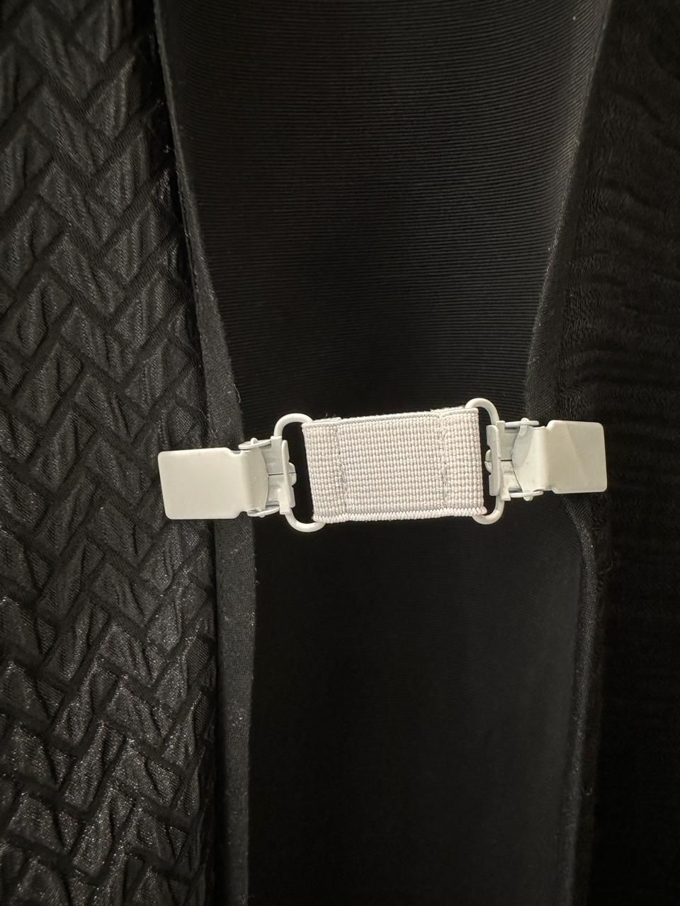 Versatile White Fabric Clips – Adjustable Styling Accessories