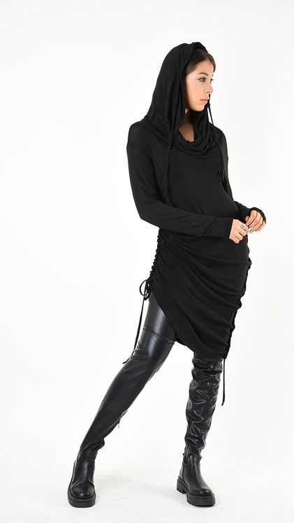 Hooded Ruched Black Dress – Sleek Streetwear-Inspired Style