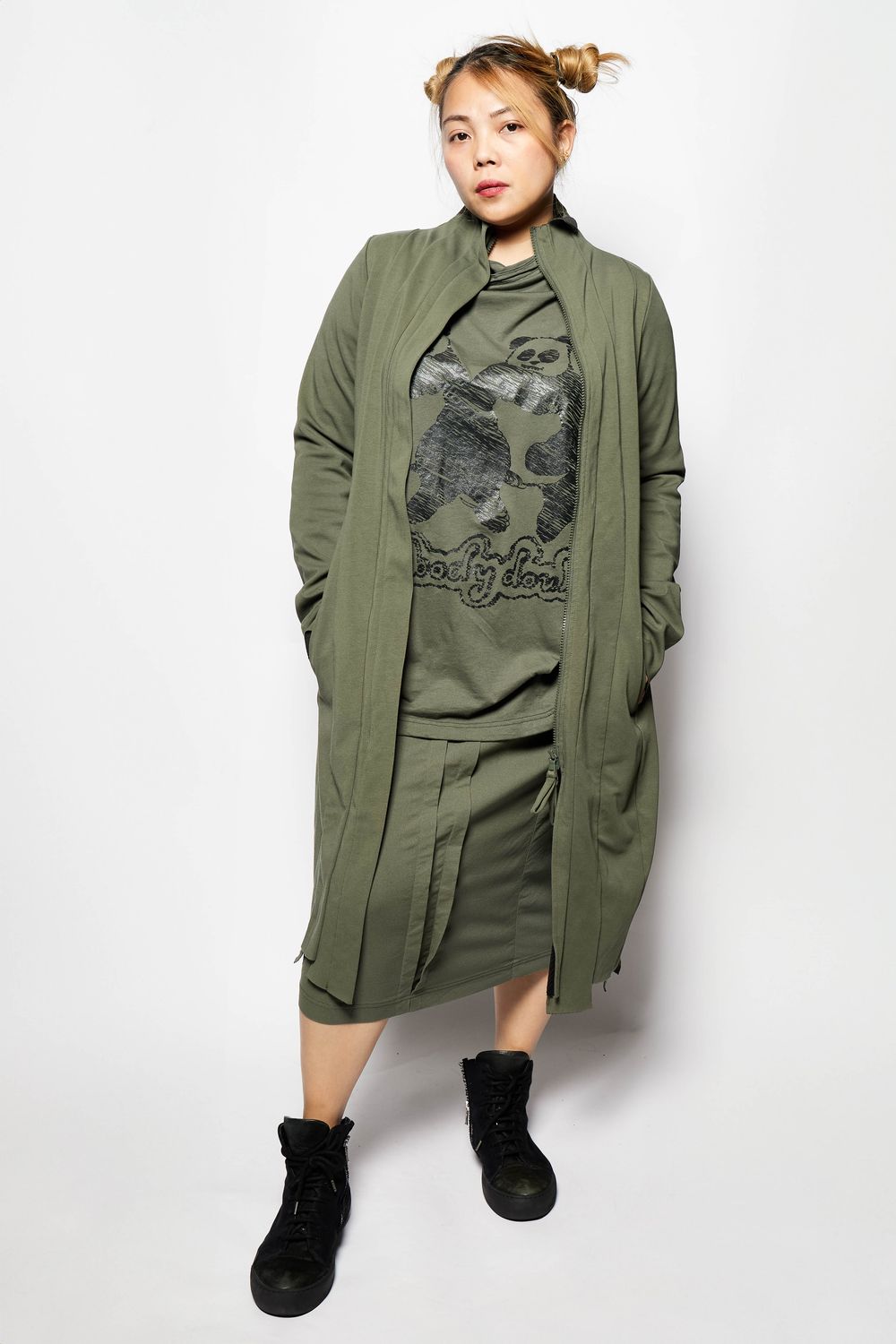 Graphic Panda Long Sleeve T-Shirt – Playful Streetwear Top