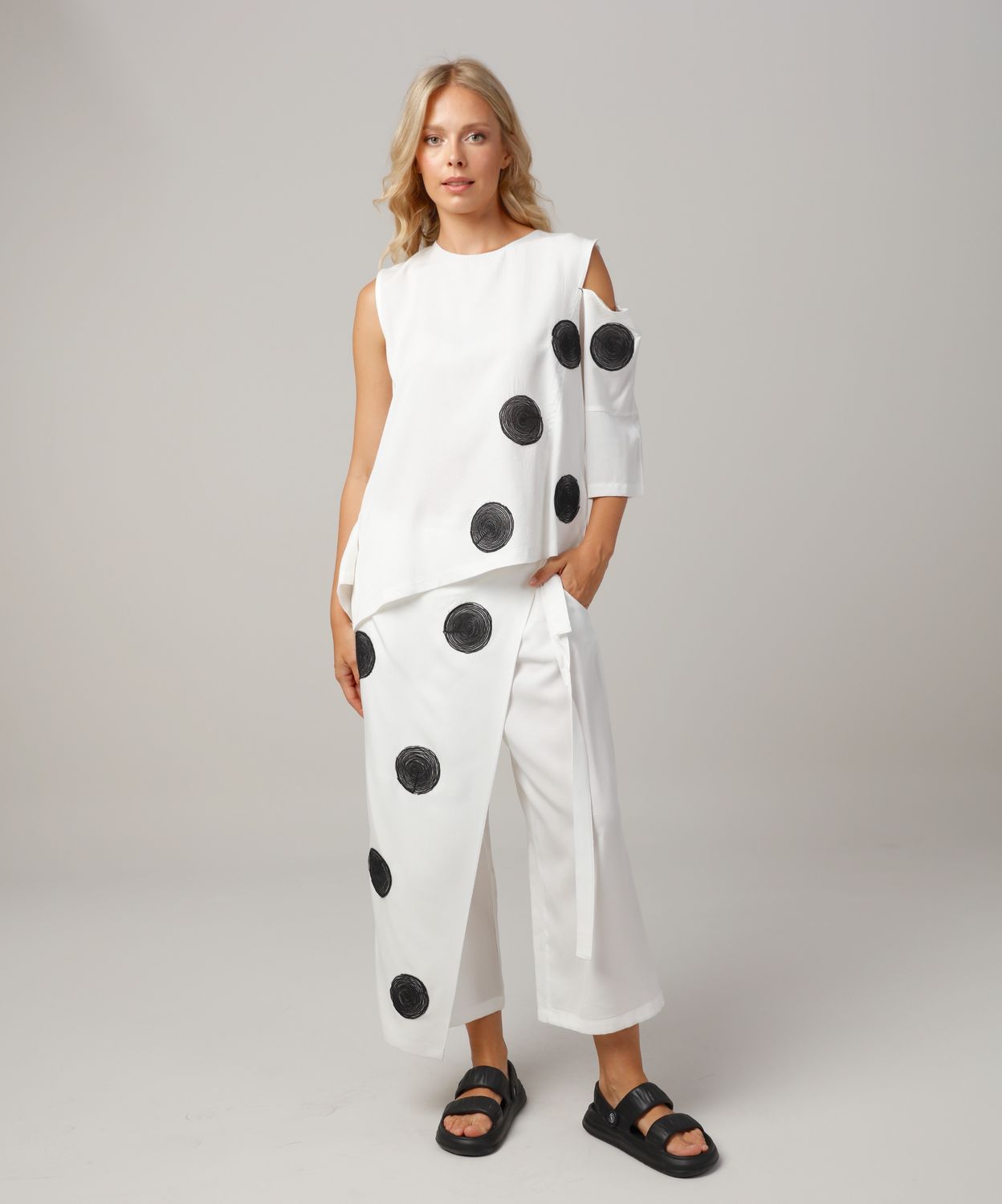White Wide-Leg Pants with Black Embroidered Circles