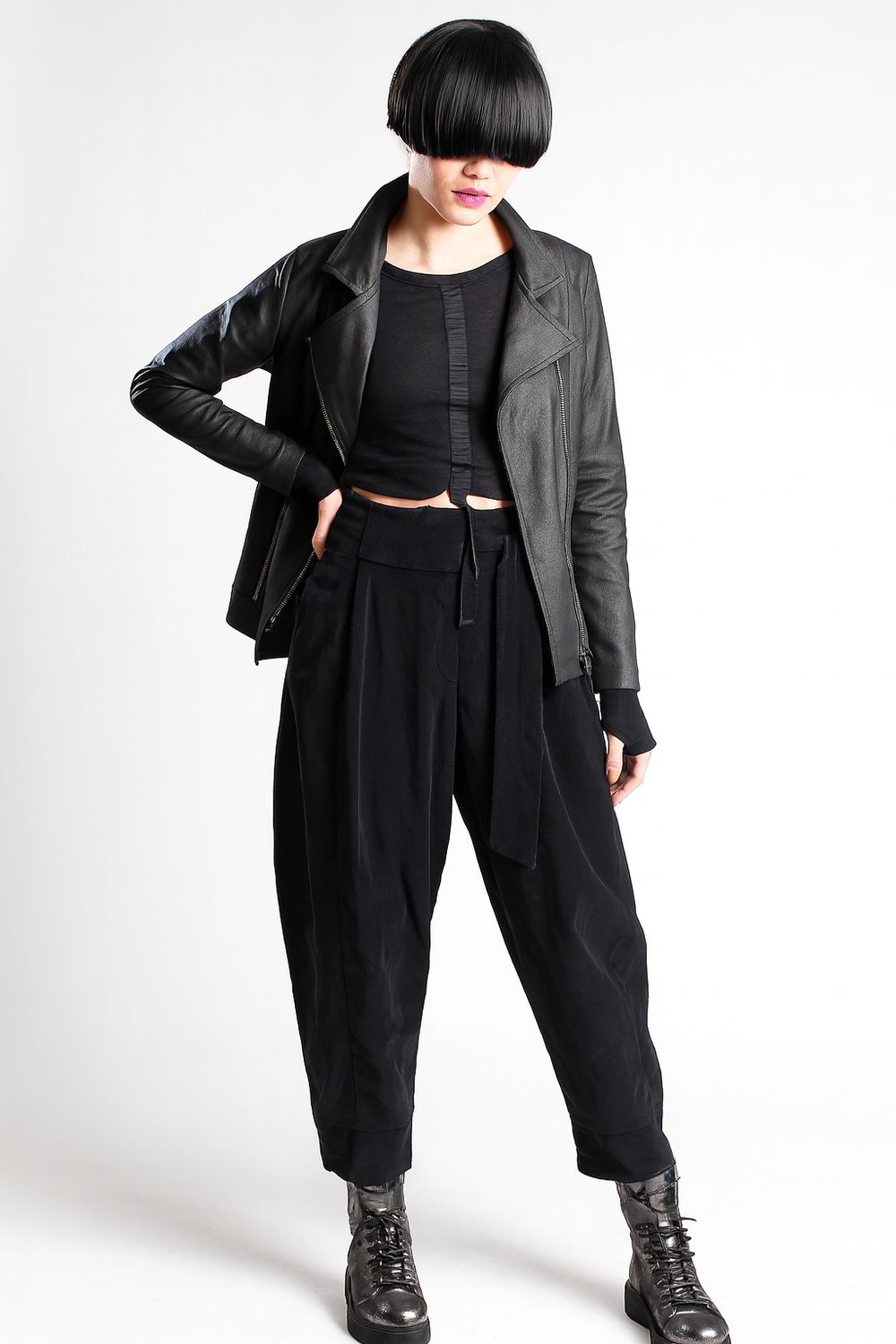 Draped High-Waist Black Pants - Women’s High-Waist Cropped Pants