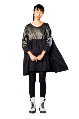 Metallic Contrast Oversized Black Dress