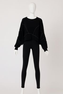 Asymmetric Cropped Sweatshirt with Contrast Stitch