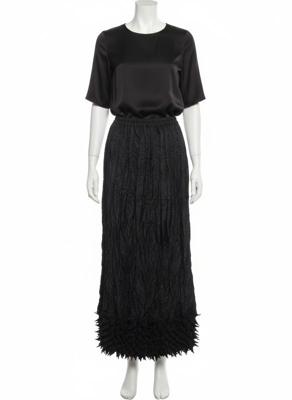 Textured Crinkle Black Maxi Skirt with Sculpted Hem