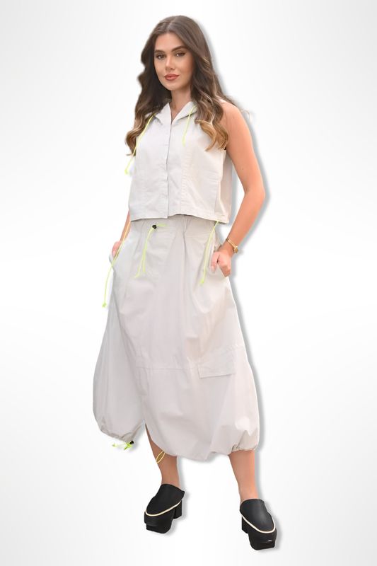 Sleeveless Hooded Utility Vest – Functional Streetwear Layer