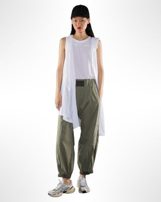 Minimalist Boxy T-Shirt – Relaxed Fit Urban Essential