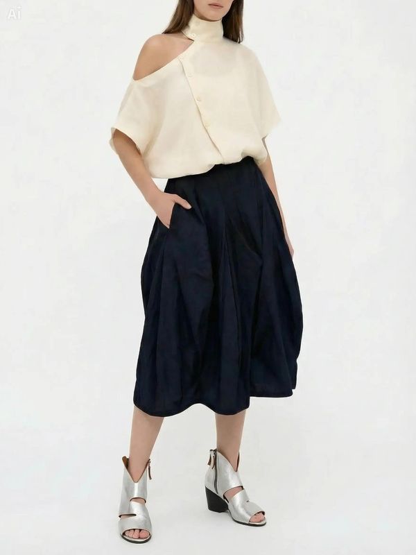 Silver Cutout Sandals – Metallic Statement Footwear