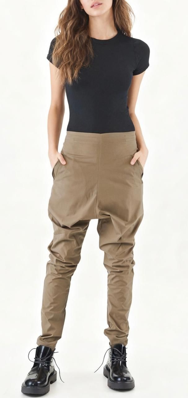 Tapered Drop Crotch Pants – Sleek Relaxed-Fit Street Style