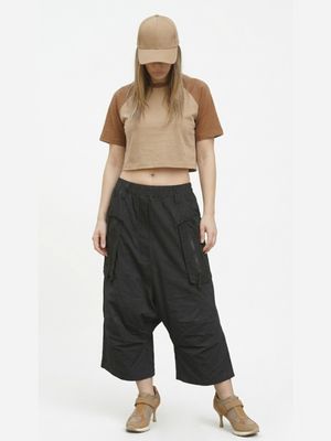 Drop-Crotch Cargo Pants – Wide-Leg Urban Utility Trousers