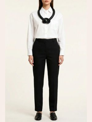 Bold Knotted Necklace – Sculptural Statement Jewelry Piece