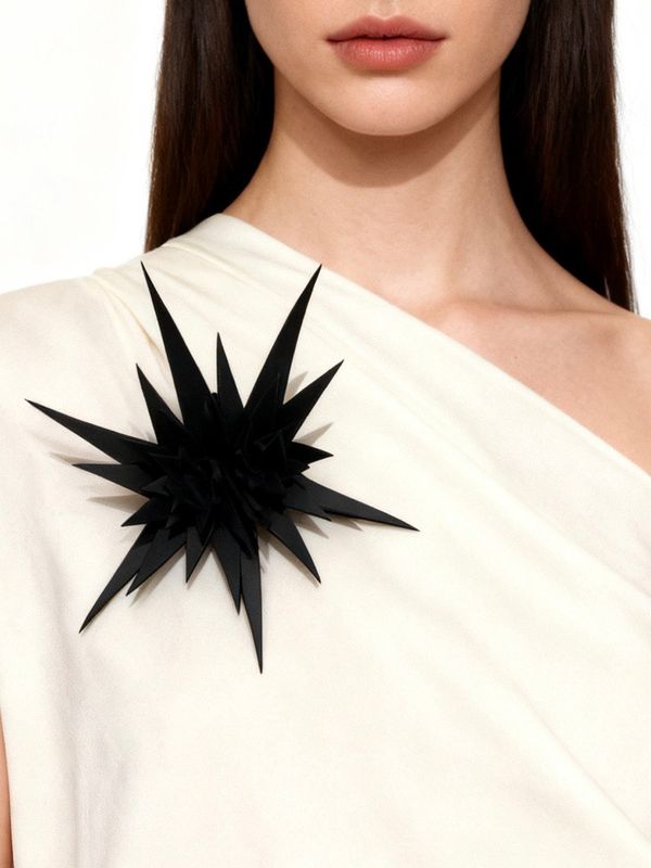 Spiked Noir Brooch – Avant-Garde Statement Pin